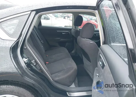 2013 Nissan Altima 2.5 S z USA, uszkodzony, nr VIN 1N4AL3AP6DN564260